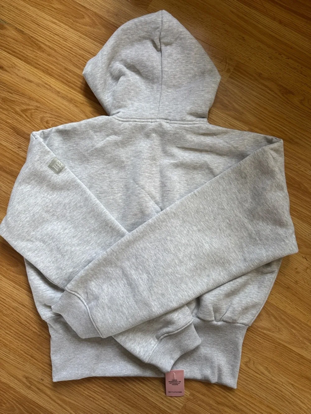 Light Gray Hoodie from Pretty Little Things ✨ size L Tall - Picture 2 of 11